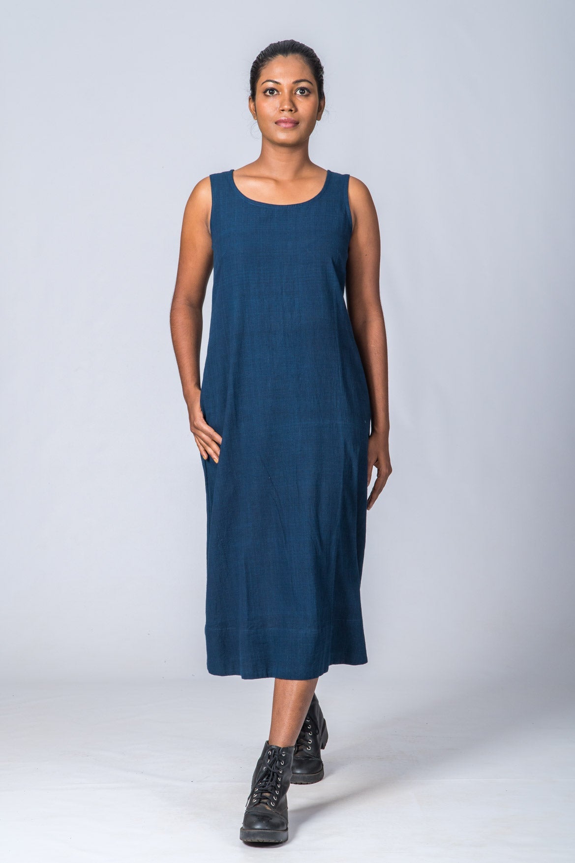 Natural Indigo Cotton Jamdani Iniya Set - Upasana Design Studio