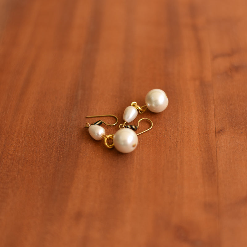 Pearl Drops