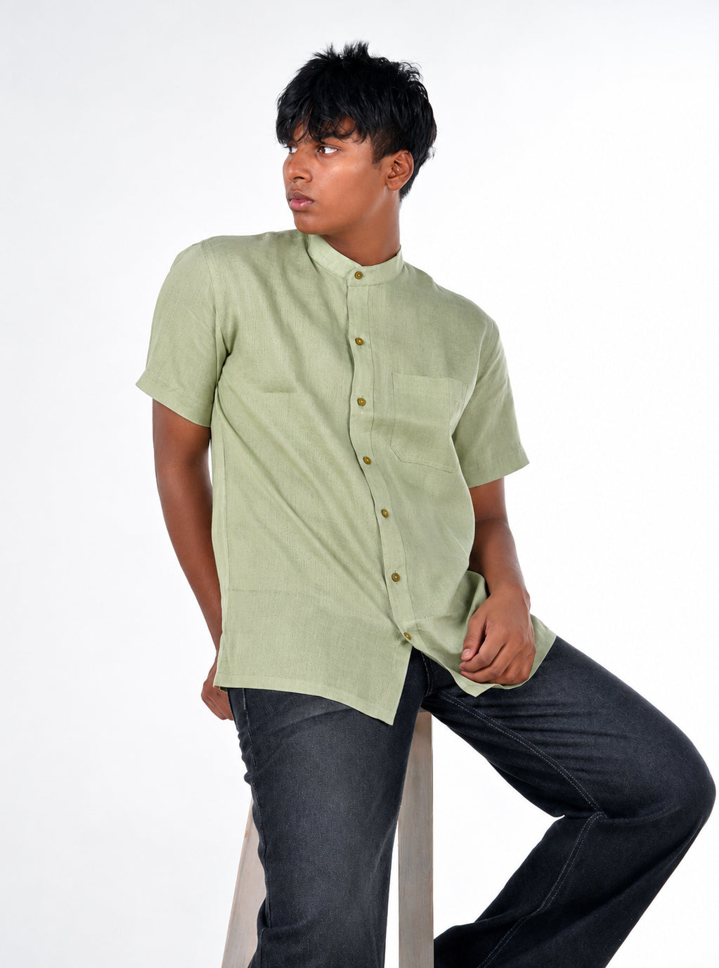 Linen Mandarin Collar Shirt – Sage Green