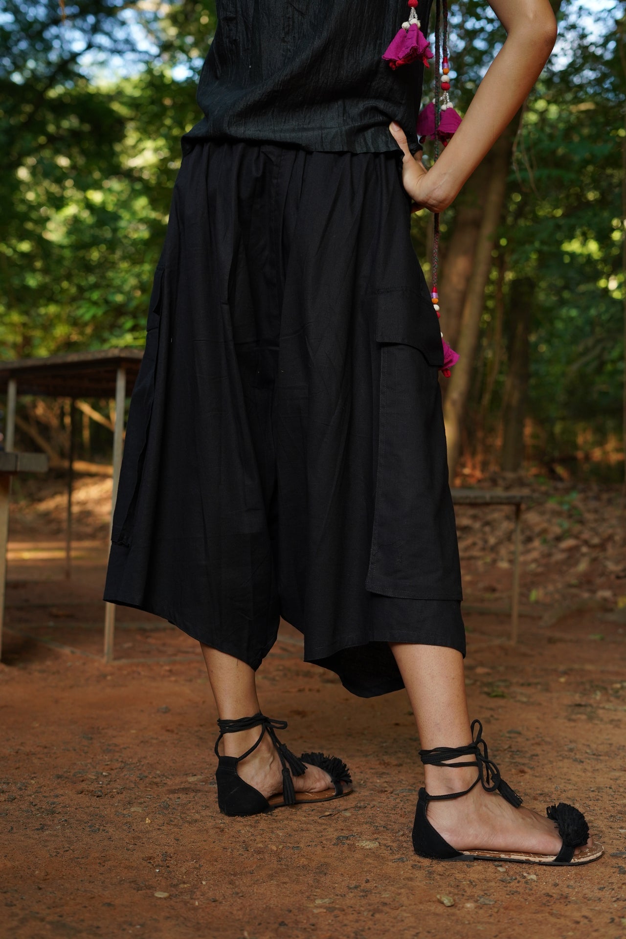 Set of 2- Black Kalamkari Embellished Top & Cargo Pocket Pants