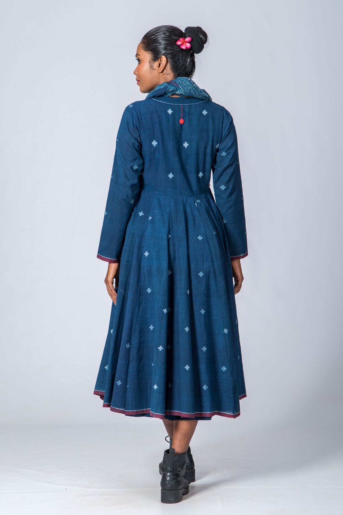 Natural Indigo  Cotton Jamdani Iniya Set - Upasana Design Studio