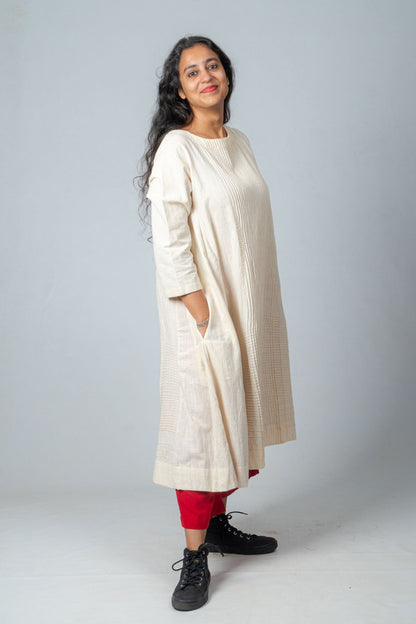 Set of 2- Ecru Hand Spun Organic Cotton Pocketed Pintuck Top & Red Pants