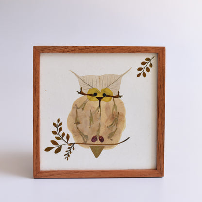 Wall hanging medium - White owl