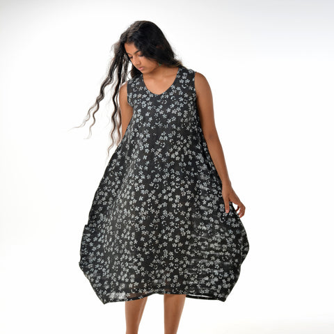 V Dress – Black Grey Batik Cotton
