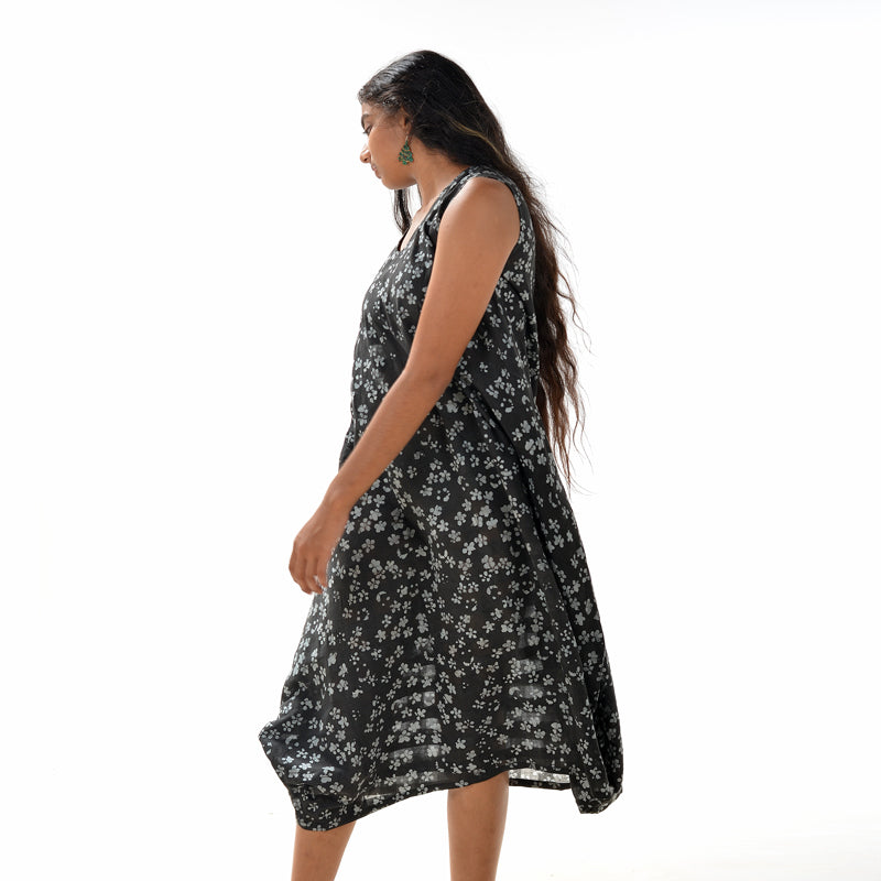 V Dress – Black Grey Batik Cotton
