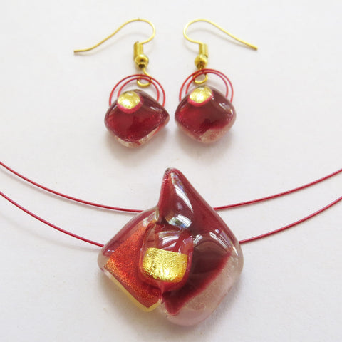 Red Gold-in-coloured Glass Set