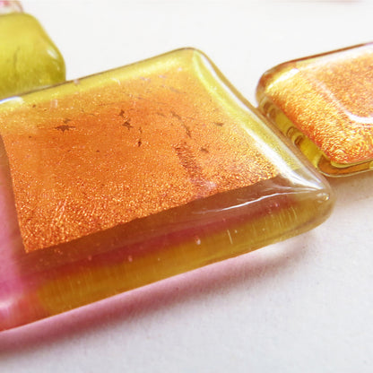 Apricot Gold-in-Glass Set