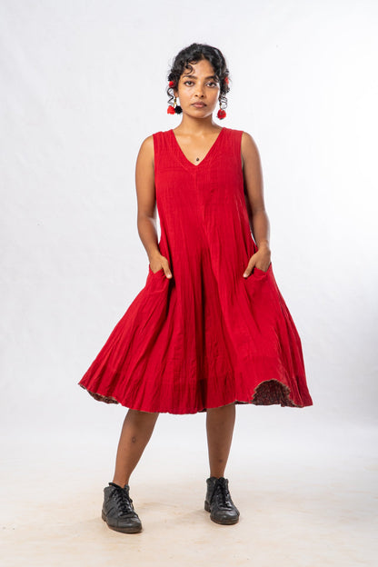 Red Crinkled Cotton Sleeveless Midi Dress