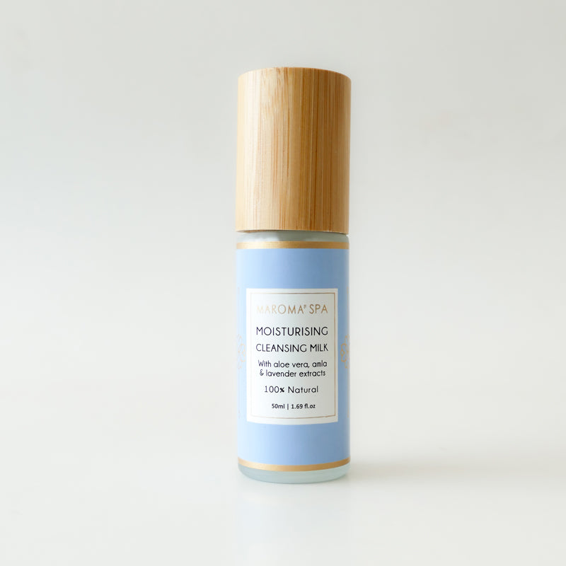 Moisturising Cleansing Milk With Aloe Vera, Amla & Lavender Extracts