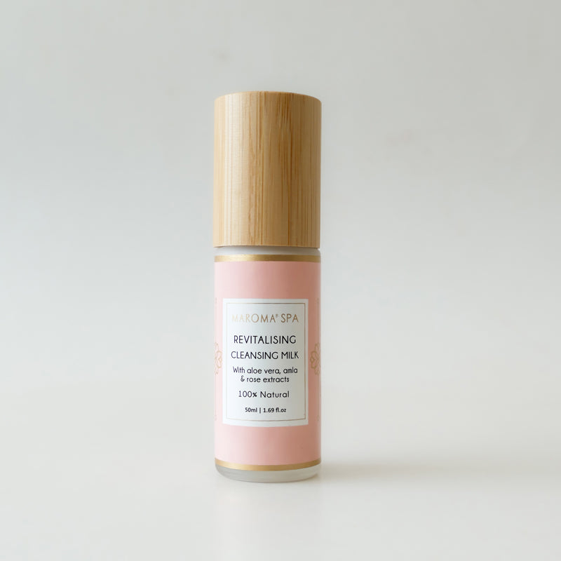 Revitalising Cleansing Milk – With Aloe Vera, Amla & Rose Extracts