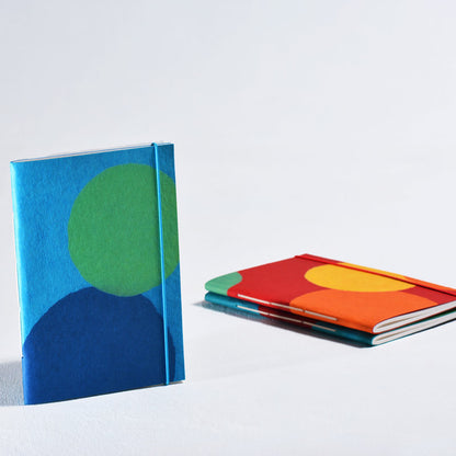 Round Smile Big Notebook with Elastic Closure