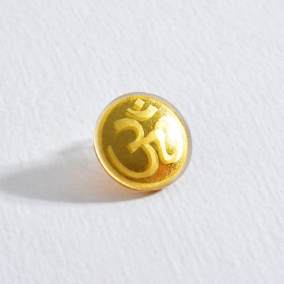 Om Symbol Gold-in-Glass Pendant