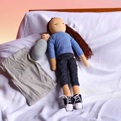 MAMA OLIVIA - Waldorf Inspired Dress-Up Doll